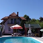 Mit Pool, Wlan Direkt Am 60qm